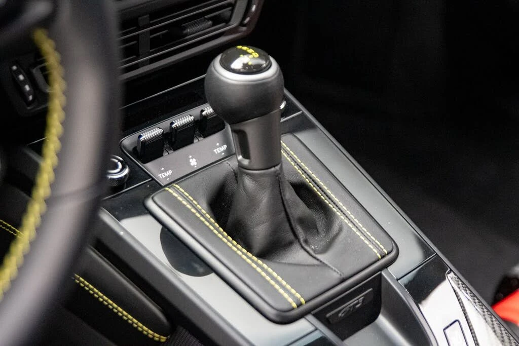 2022 Porsche 992 GT3 - Image 24 of 31
