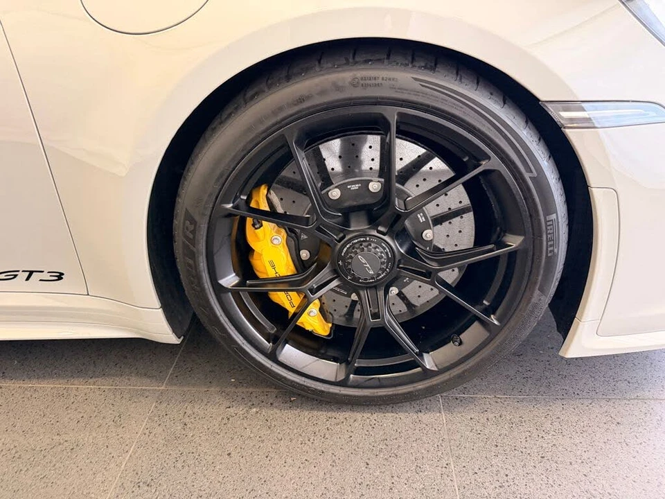 2022 Porsche 992 GT3 - Image 13 of 26