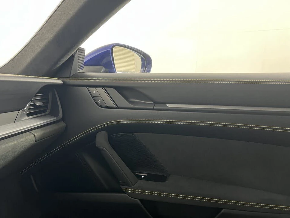 2022 Porsche 992 GT3 - Image 14 of 25