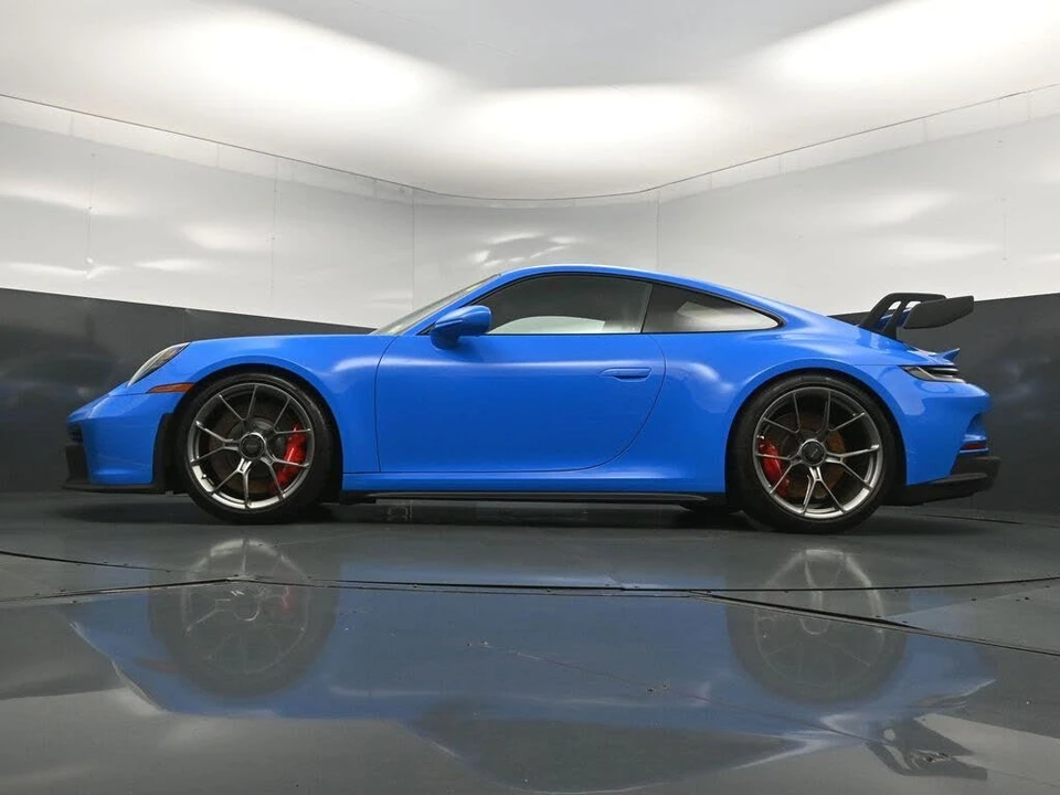 2022 Porsche 992 GT3 - Image 24 of 31