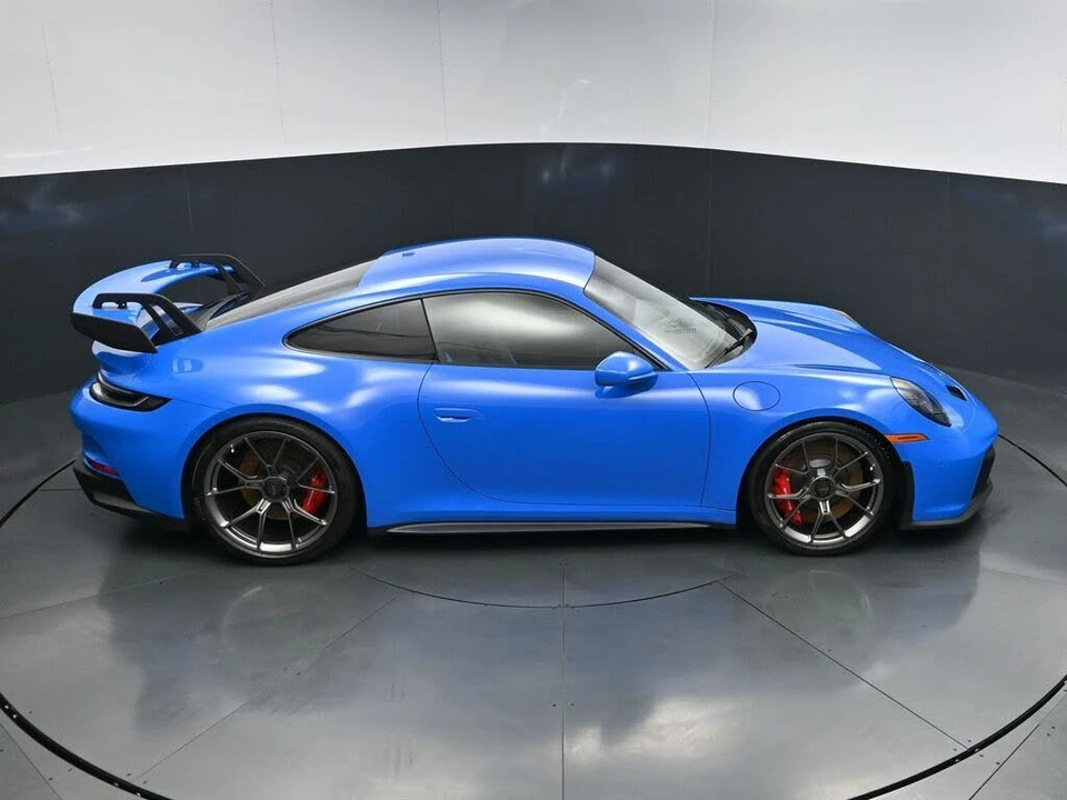 2022 Porsche 992 GT3 - Image 20 of 31
