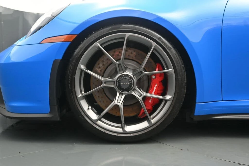 2022 Porsche 992 GT3 - Image 8 of 31