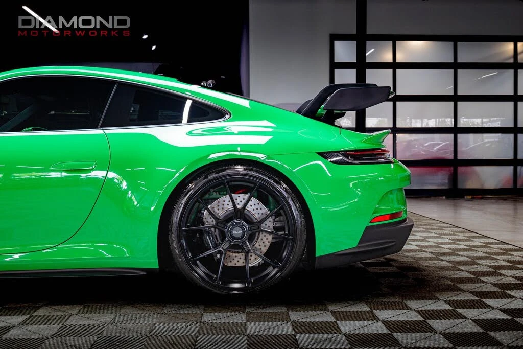 2022 Porsche 992 GT3 - Image 15 of 31