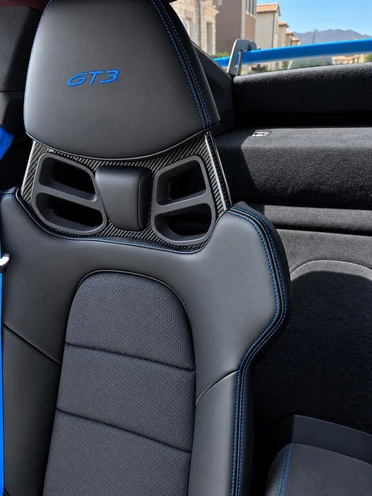 2022 Porsche 992 GT3 - Image 14 of 16