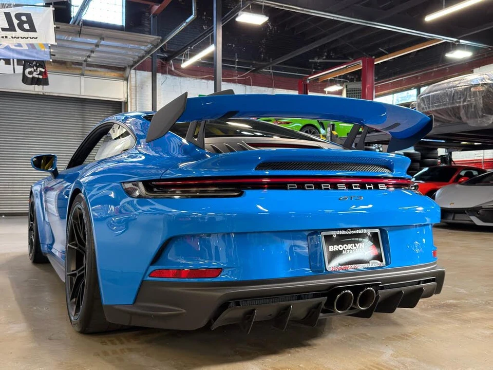 2022 Porsche 992 GT3 - Image 10 of 25
