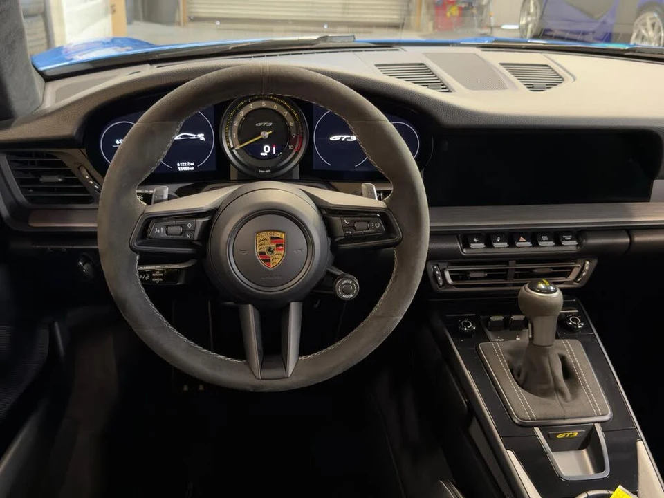 2022 Porsche 992 GT3 - Image 14 of 25