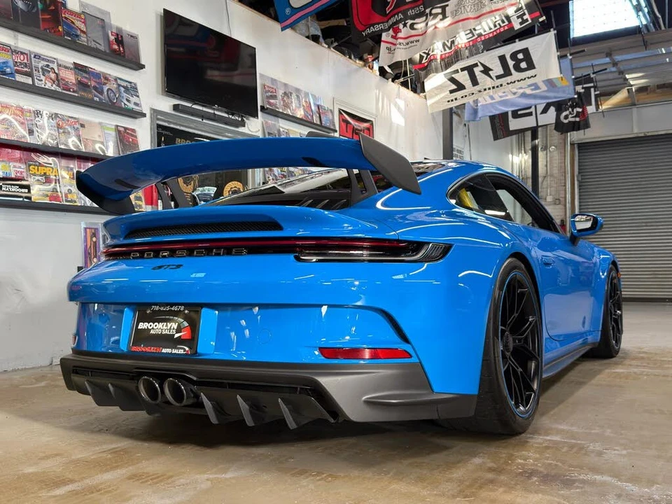 2022 Porsche 992 GT3 - Image 7 of 25
