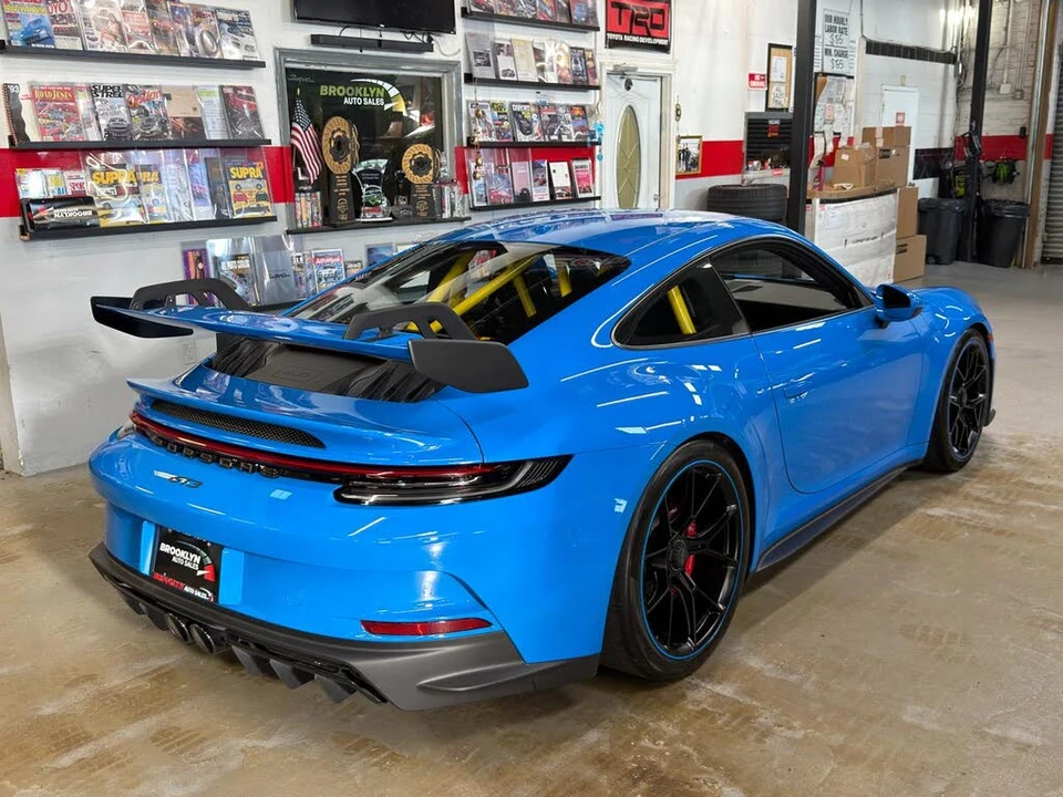 2022 Porsche 992 GT3 - Image 6 of 25