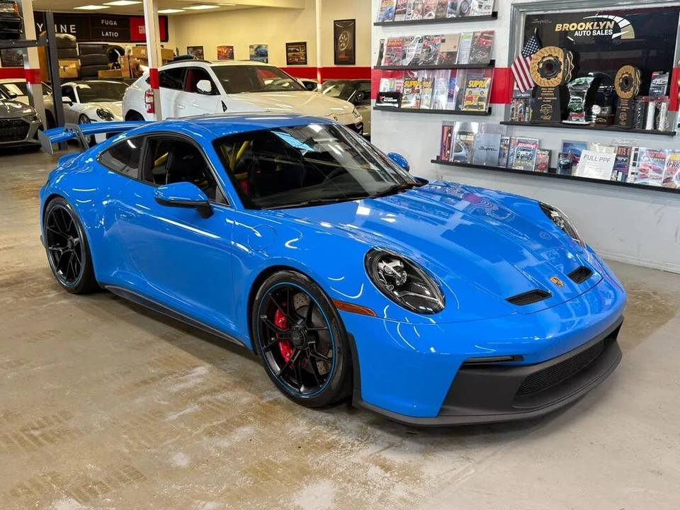 2022 Porsche 992 GT3 - Image 4 of 25