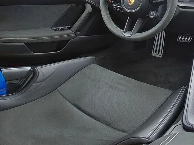 2022 Porsche 992 GT3 - Image 22 of 31