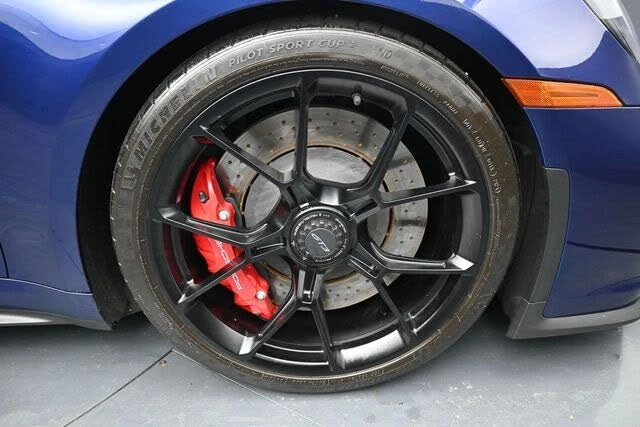 2022 Porsche 992 GT3 - Image 10 of 31