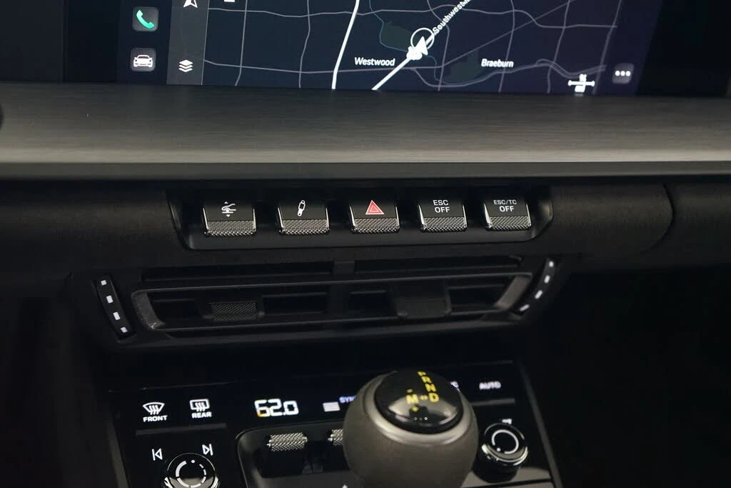 2022 Porsche 992 GT3 - Image 17 of 31
