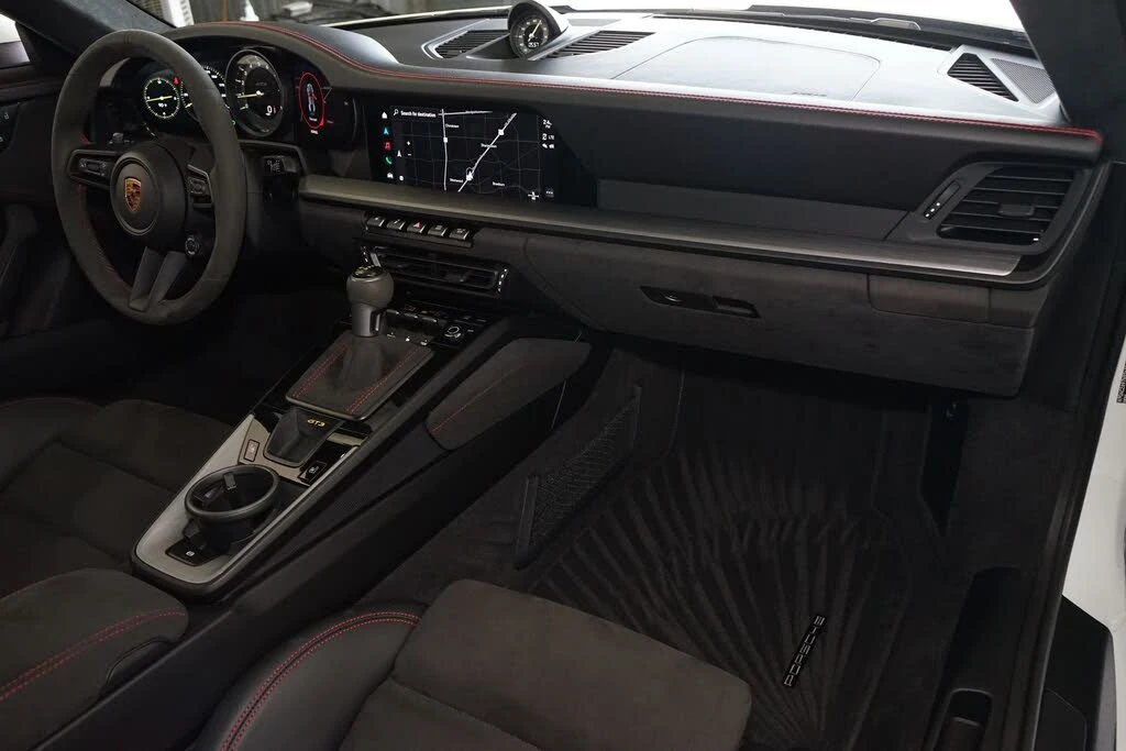 2022 Porsche 992 GT3 - Image 12 of 31