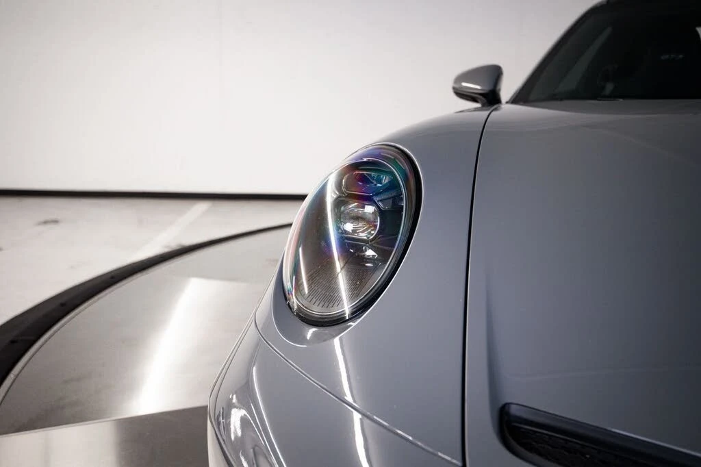 2022 Porsche 992 GT3 - Image 12 of 26