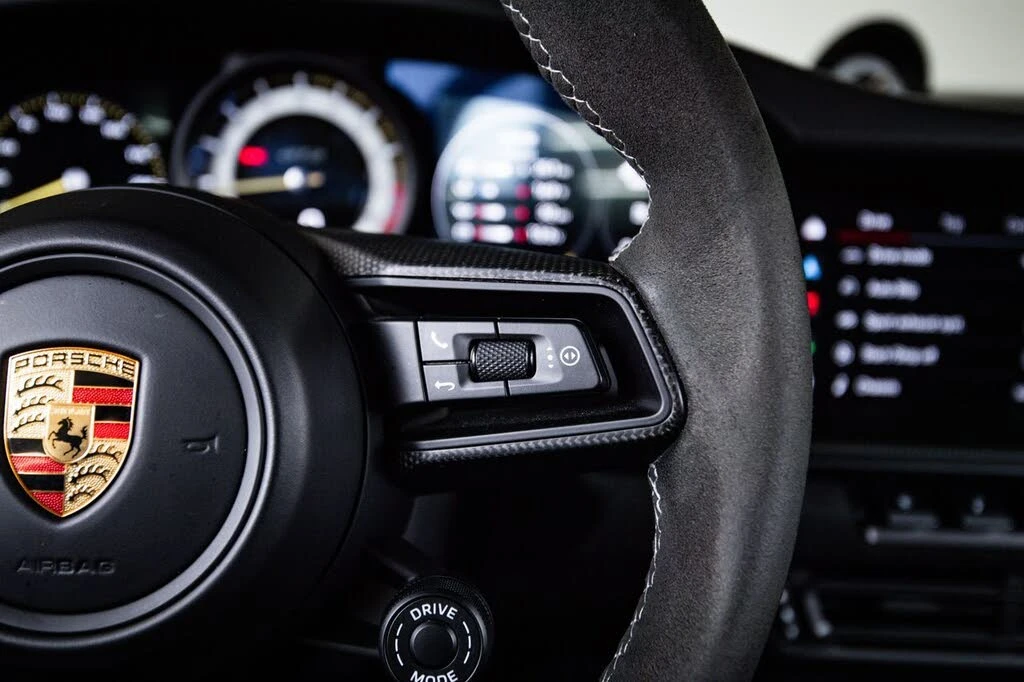 2022 Porsche 992 GT3 - Image 15 of 26