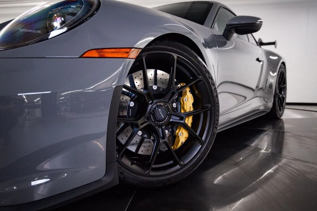 2022 Porsche 992 GT3 - Image 11 of 26