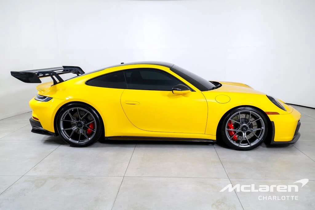 2022 Porsche 992 GT3 - Image 9 of 30