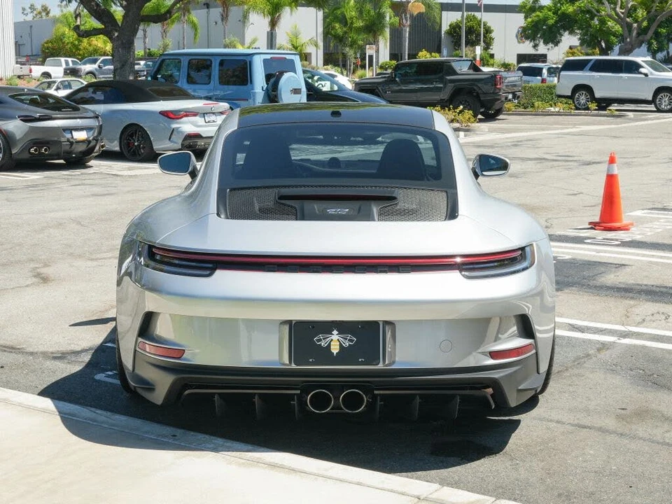 2022 Porsche 992 GT3 - Image 4 of 16
