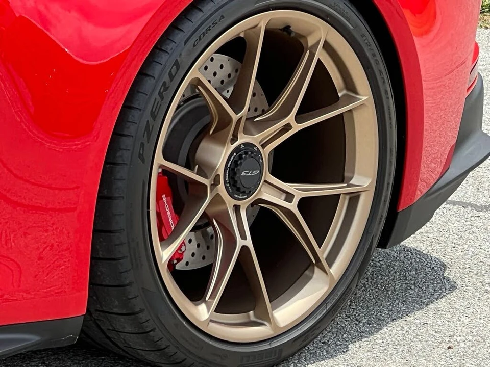 2022 Porsche 992 GT3 - Image 19 of 31