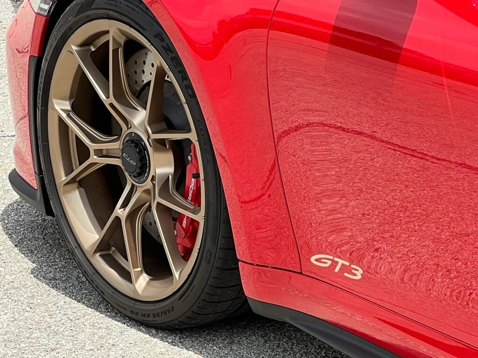 2022 Porsche 992 GT3 - Image 18 of 31