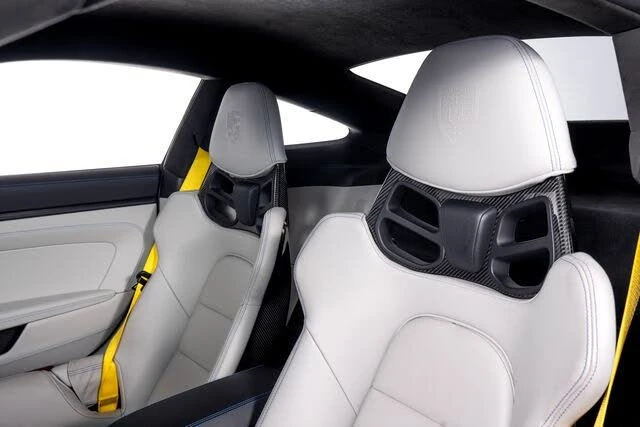 2022 Porsche 992 GT3 - Image 16 of 31