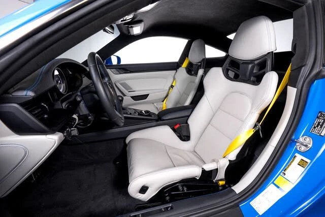 2022 Porsche 992 GT3 - Image 15 of 31