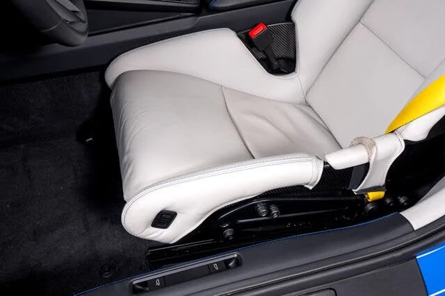 2022 Porsche 992 GT3 - Image 18 of 31