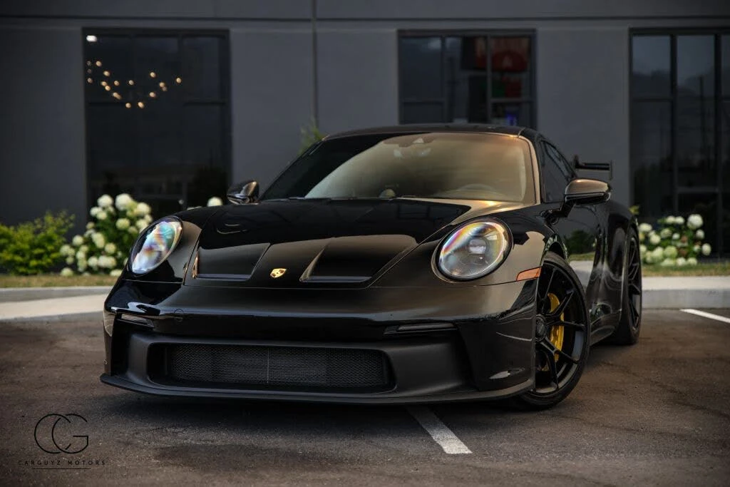 2022 Porsche 992 GT3 - Image 2 of 31
