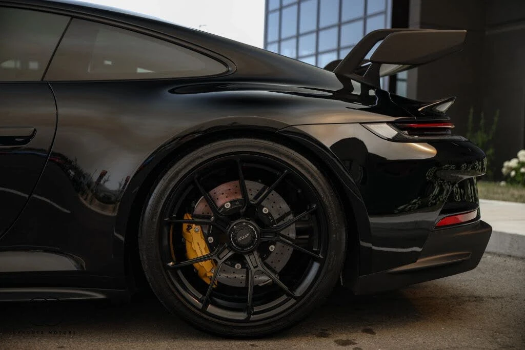 2022 Porsche 992 GT3 - Image 14 of 31