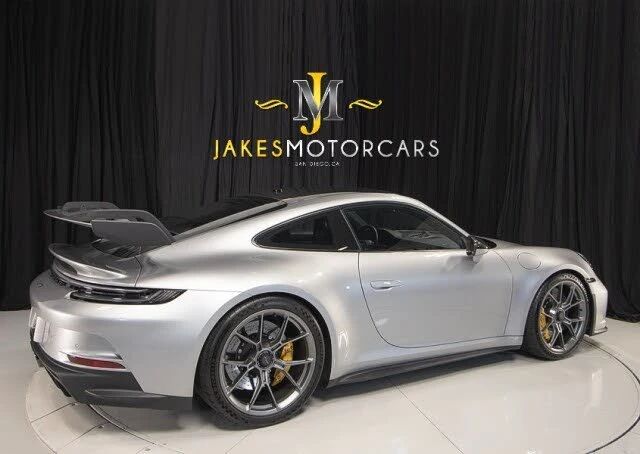 2022 Porsche 992 GT3 - Image 11 of 31
