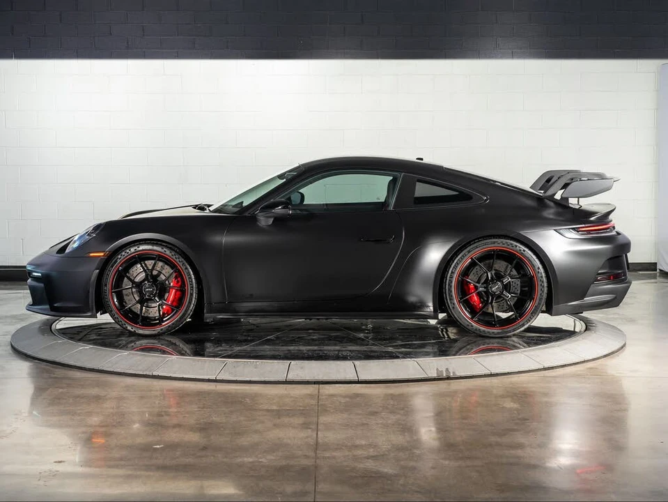 2022 Porsche 992 GT3 - Image 2 of 31