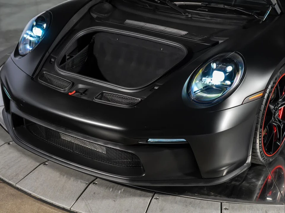 2022 Porsche 992 GT3 - Image 15 of 31