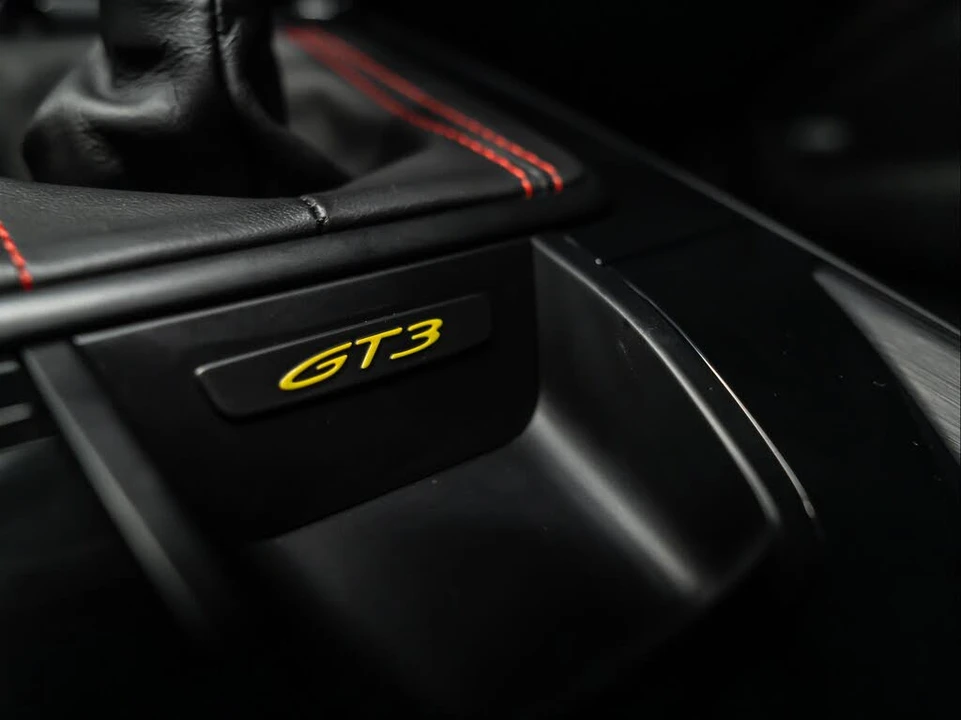 2022 Porsche 992 GT3 - Image 29 of 31