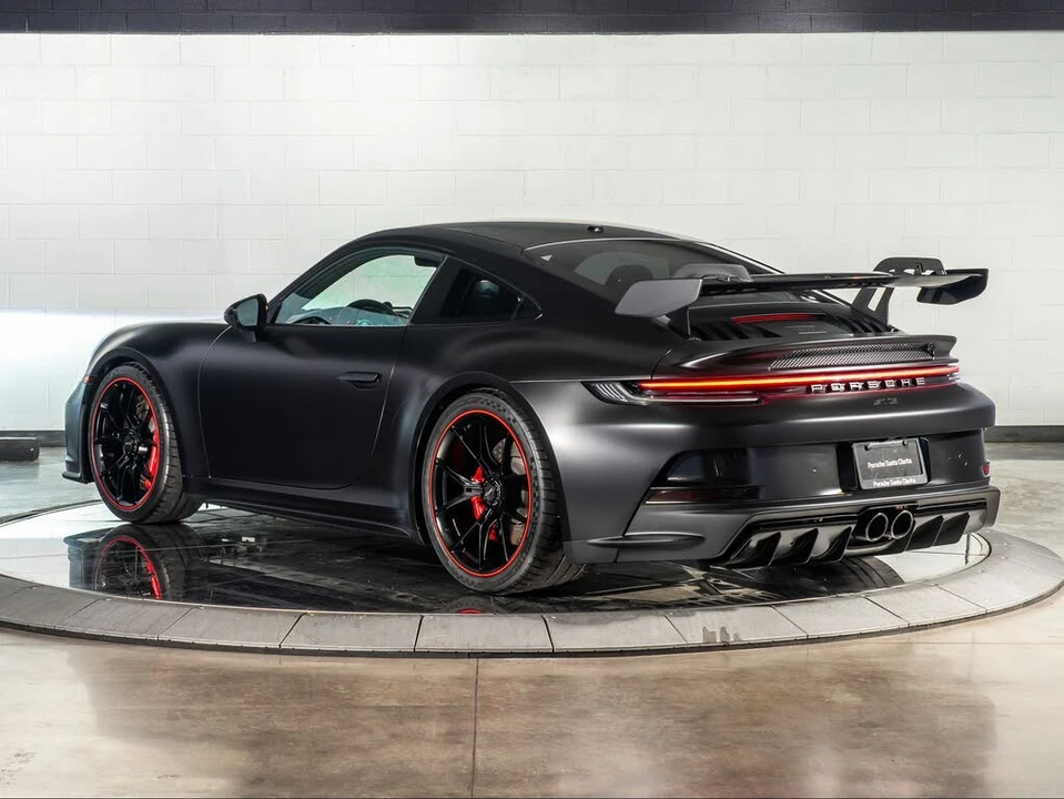 2022 Porsche 992 GT3 - Image 3 of 31