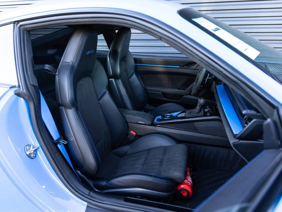 2022 Porsche 992 GT3 - Image 29 of 31