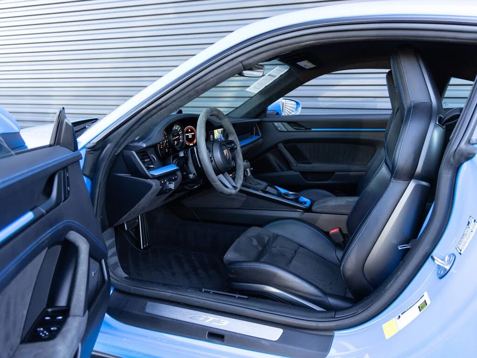 2022 Porsche 992 GT3 - Image 24 of 31
