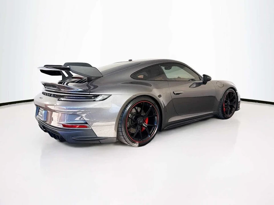 2022 Porsche 992 GT3 - Image 9 of 31