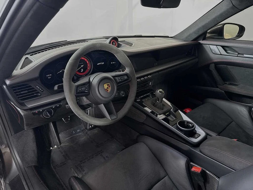 2022 Porsche 992 GT3 - Image 4 of 31