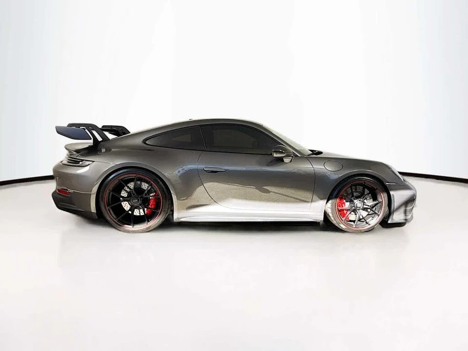 2022 Porsche 992 GT3 - Image 8 of 31