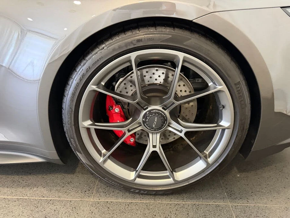 2022 Porsche 992 GT3 - Image 11 of 25