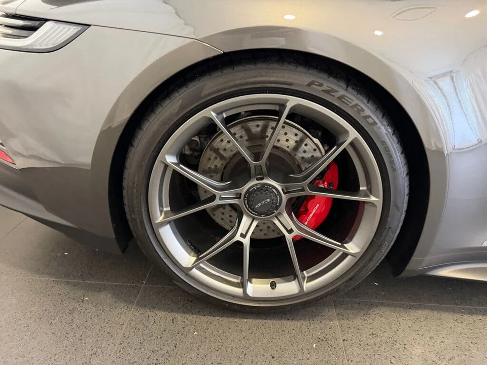 2022 Porsche 992 GT3 - Image 12 of 25