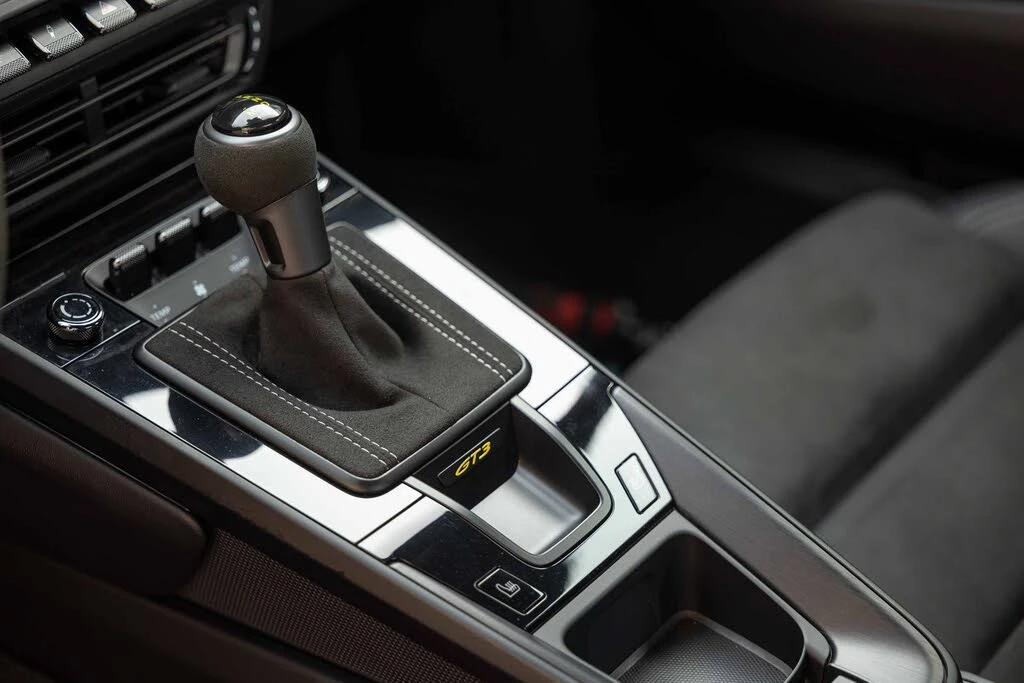 2022 Porsche 992 GT3 - Image 22 of 31