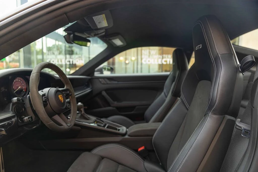 2022 Porsche 992 GT3 - Image 13 of 31