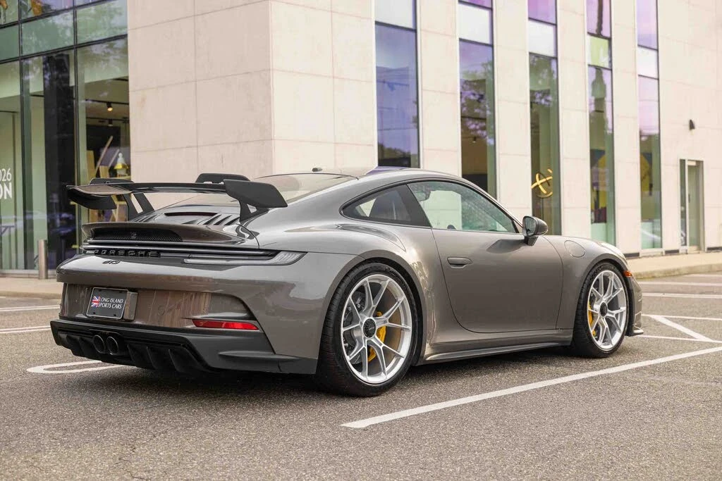 2022 Porsche 992 GT3 - Image 4 of 31