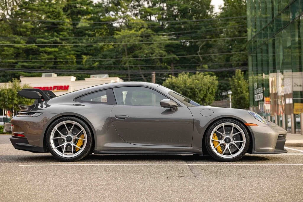2022 Porsche 992 GT3 - Image 7 of 31