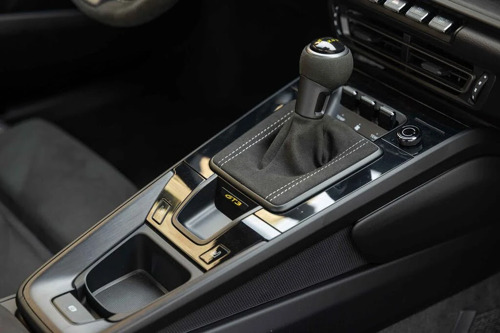2022 Porsche 992 GT3 - Image 24 of 31
