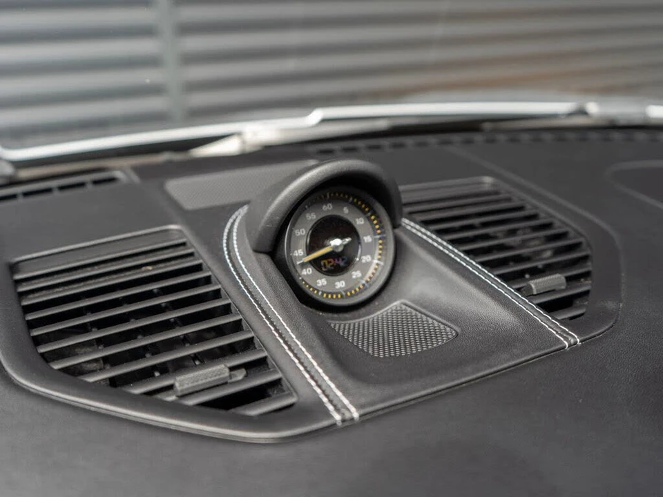 2022 Porsche 992 GT3 - Image 24 of 31