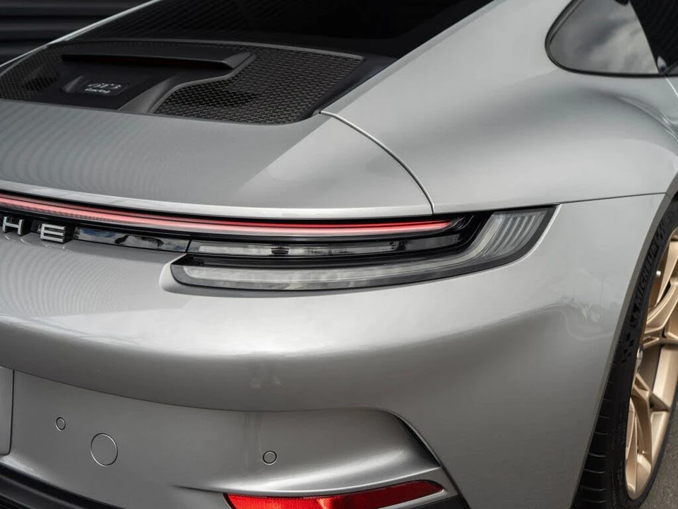 2022 Porsche 992 GT3 - Image 14 of 31
