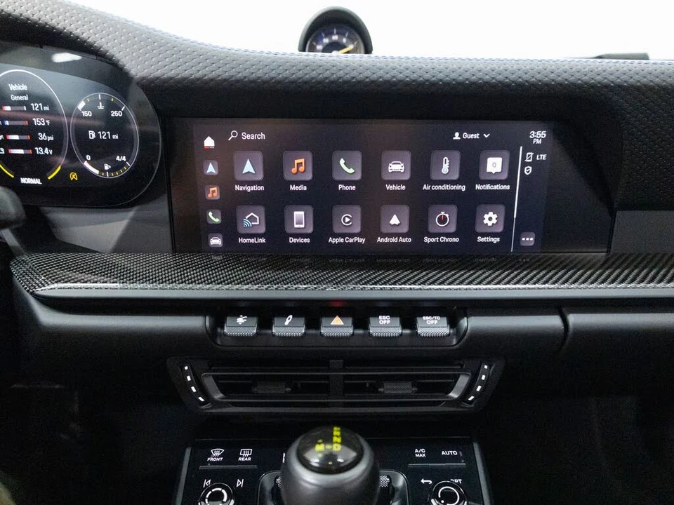2022 Porsche 992 GT3 - Image 19 of 31