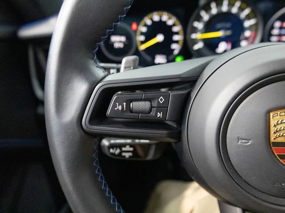 2022 Porsche 992 GT3 - Image 29 of 31
